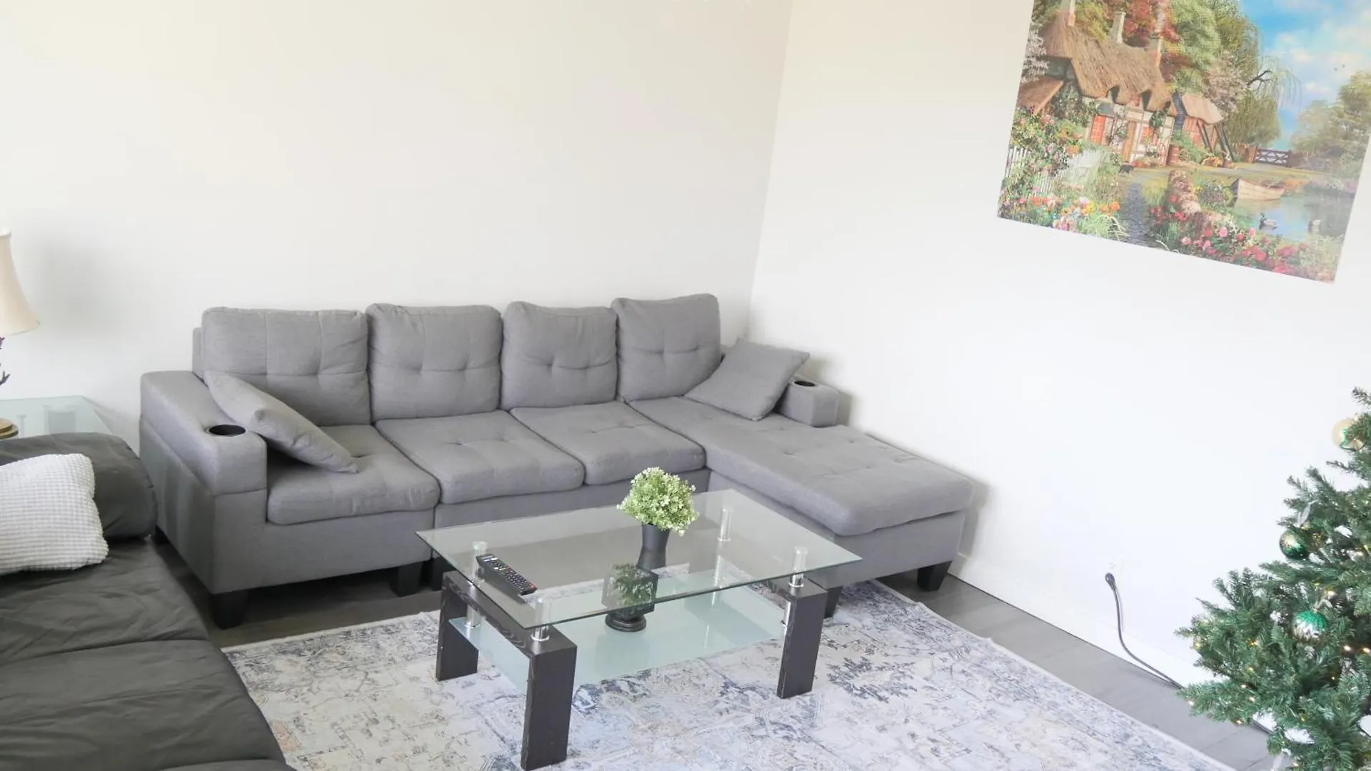 Apartment Richview Gardens Suite Toronto Canada